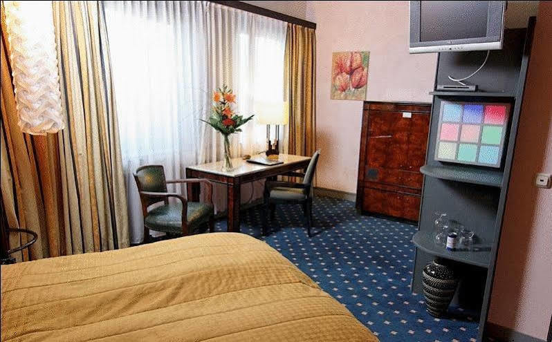 Smarthotel Ingelheim Exteriér fotografie